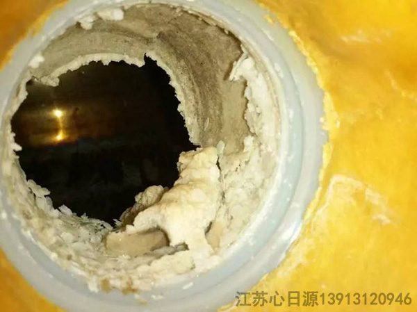 太陽(yáng)能如何清理水垢